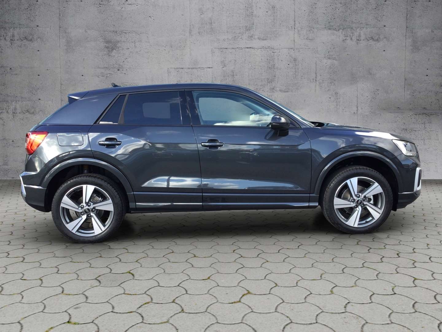 Audi Q2 Advanced 35 TFSI - 2025 - Joinsteer - #3