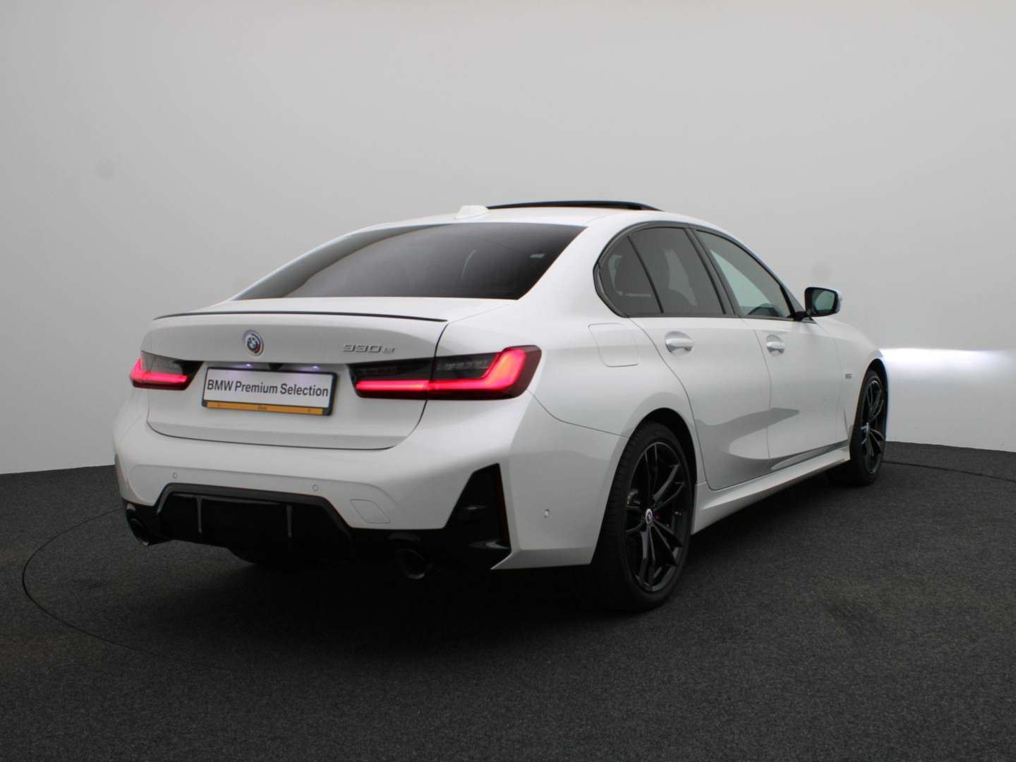 BMW Série 3 Sedan M Sport 330e - 2023 - Joinsteer - #1