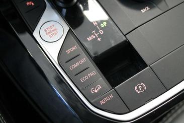 BMW X3 M Sport XDrive20d — photo 23
