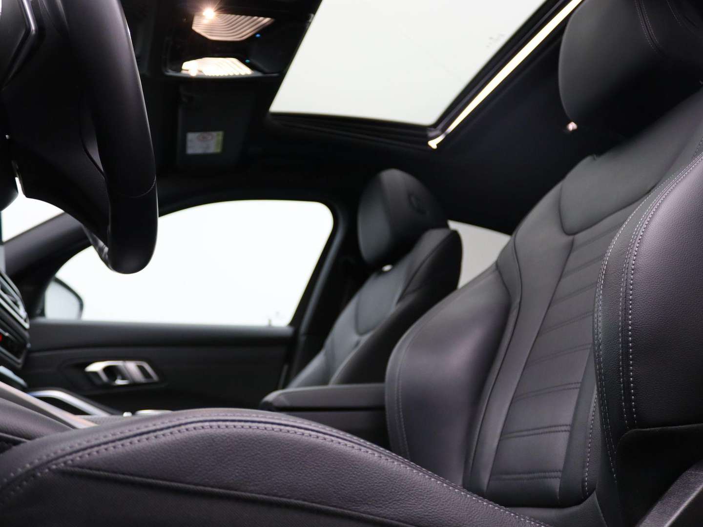 BMW Série 3 Sedan M Sport 330e - 2023 - Joinsteer - #10