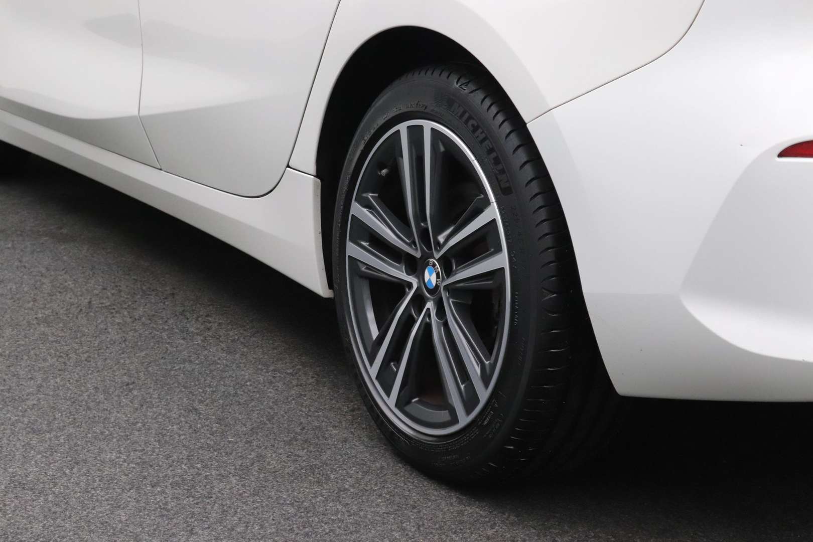 BMW Série 1 Executive Edition 118i - 2020 - Joinsteer - #4