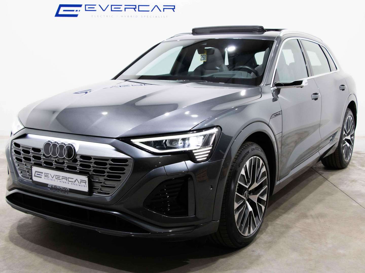 Audi Q8 E-tron S Line 55 - 2023 - Joinsteer - #1