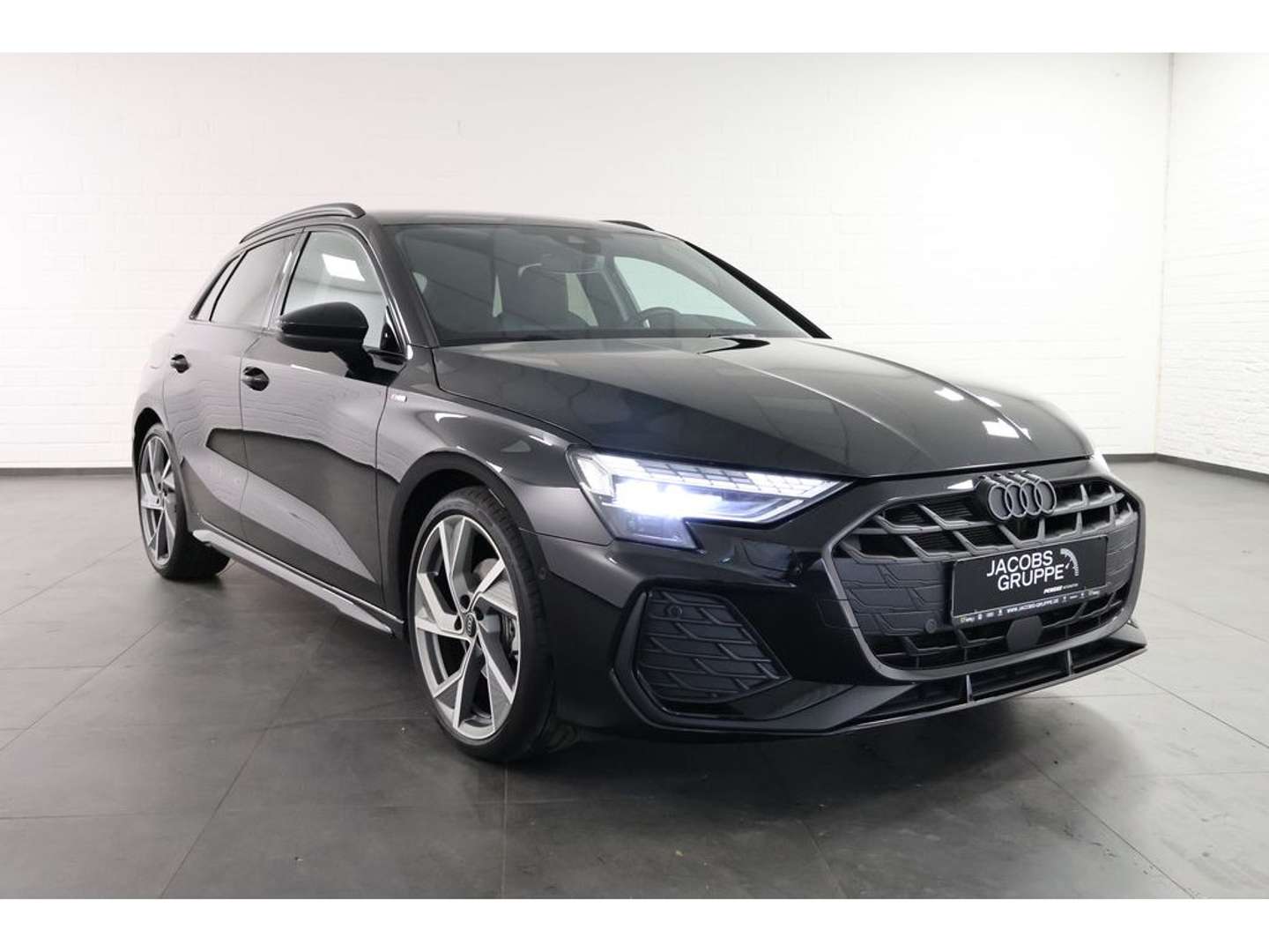 Audi A3 Sportback S Line 35 TFSI - 2025 - Joinsteer - #2
