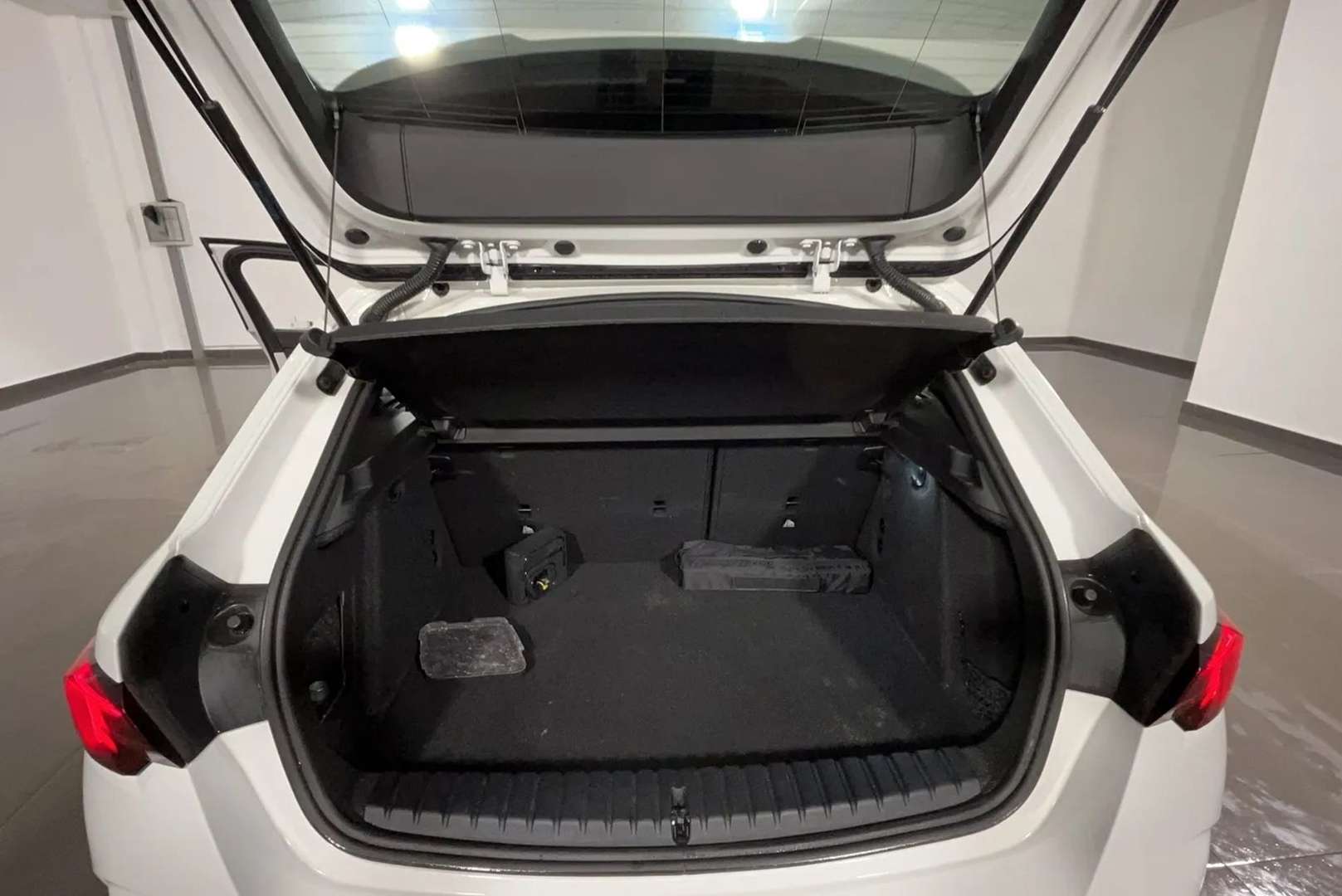 BMW 120i M Sport 120i - 2025 - Joinsteer - #5