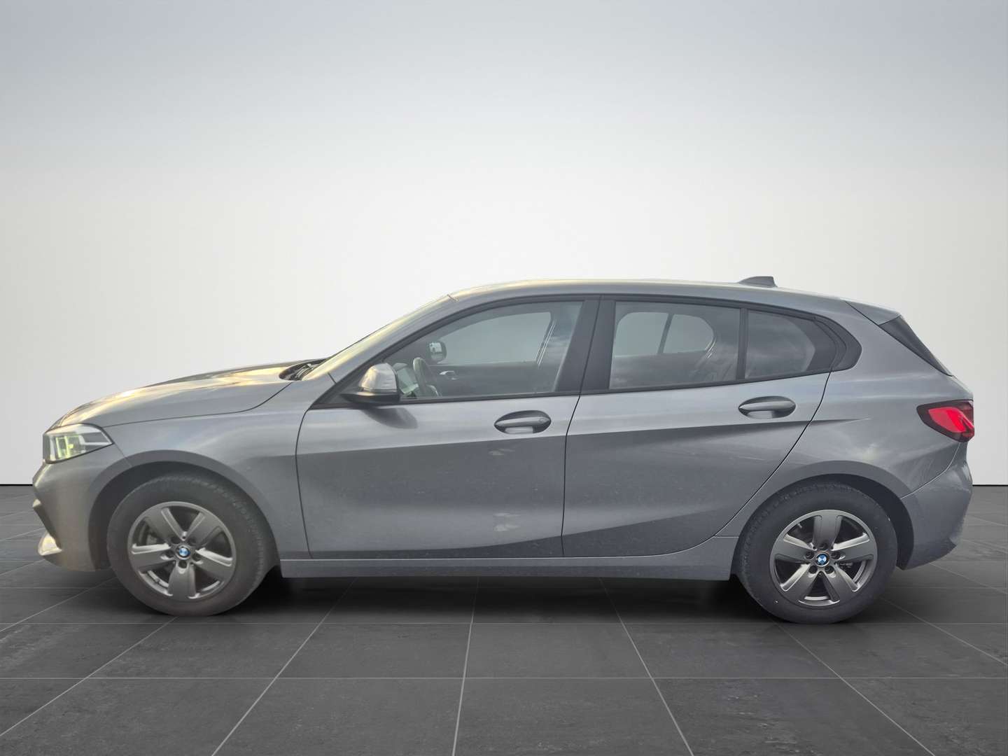 BMW 118i - 2023 - Joinsteer - #4