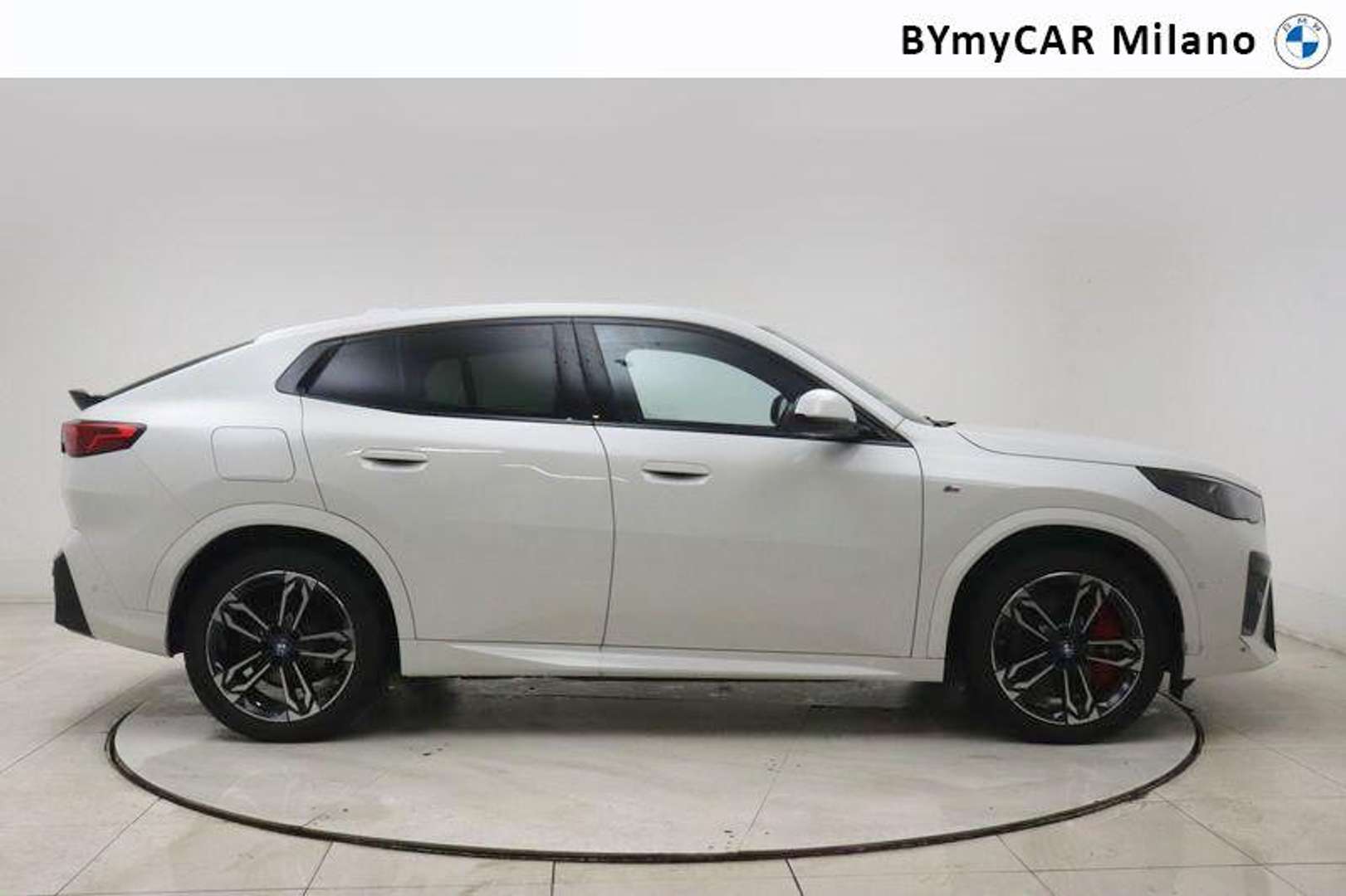 BMW IX2 M Sport EDrive20 - 2025 - Joinsteer - #6