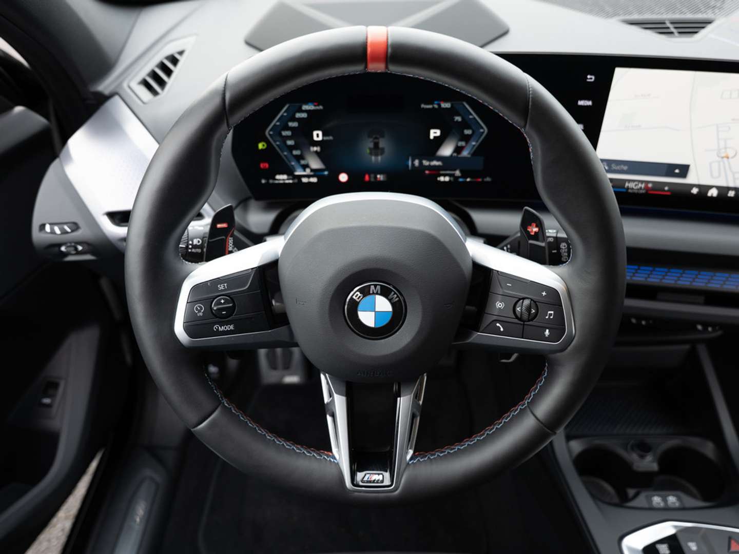 BMW 135i XDrive - 2025 - Joinsteer - #12