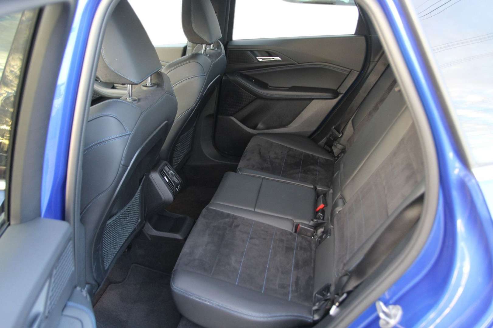 BMW 218i Active Tourer M Sport 218i - 2024 - Joinsteer - #16