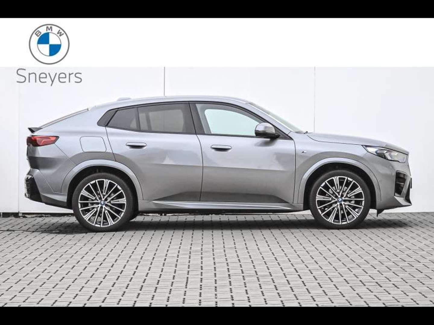 BMW IX2 EDrive20 - 2025 - Joinsteer - #3