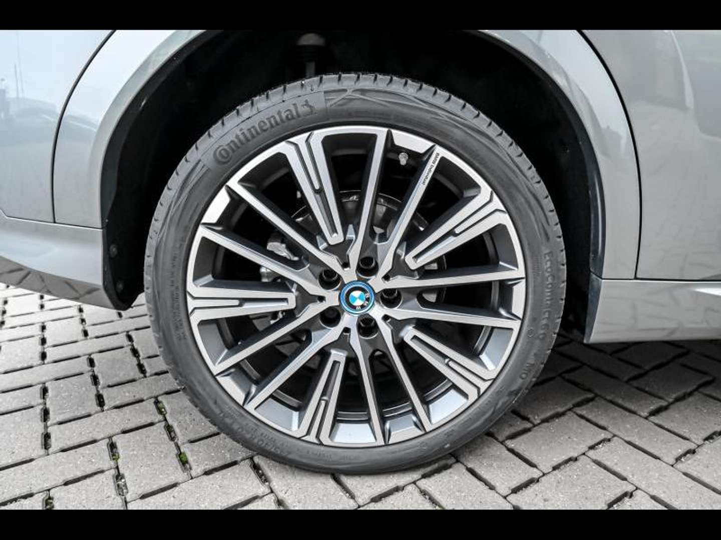 BMW IX2 EDrive20 - 2025 - Joinsteer - #4