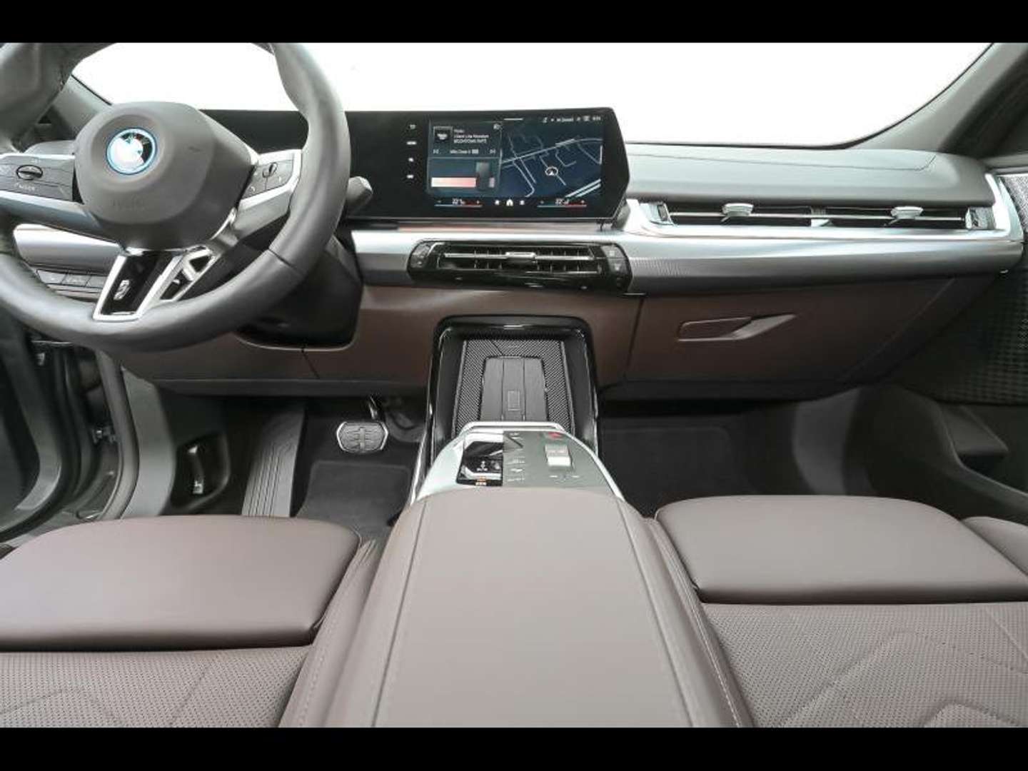 BMW IX2 EDrive20 - 2025 - Joinsteer - #6