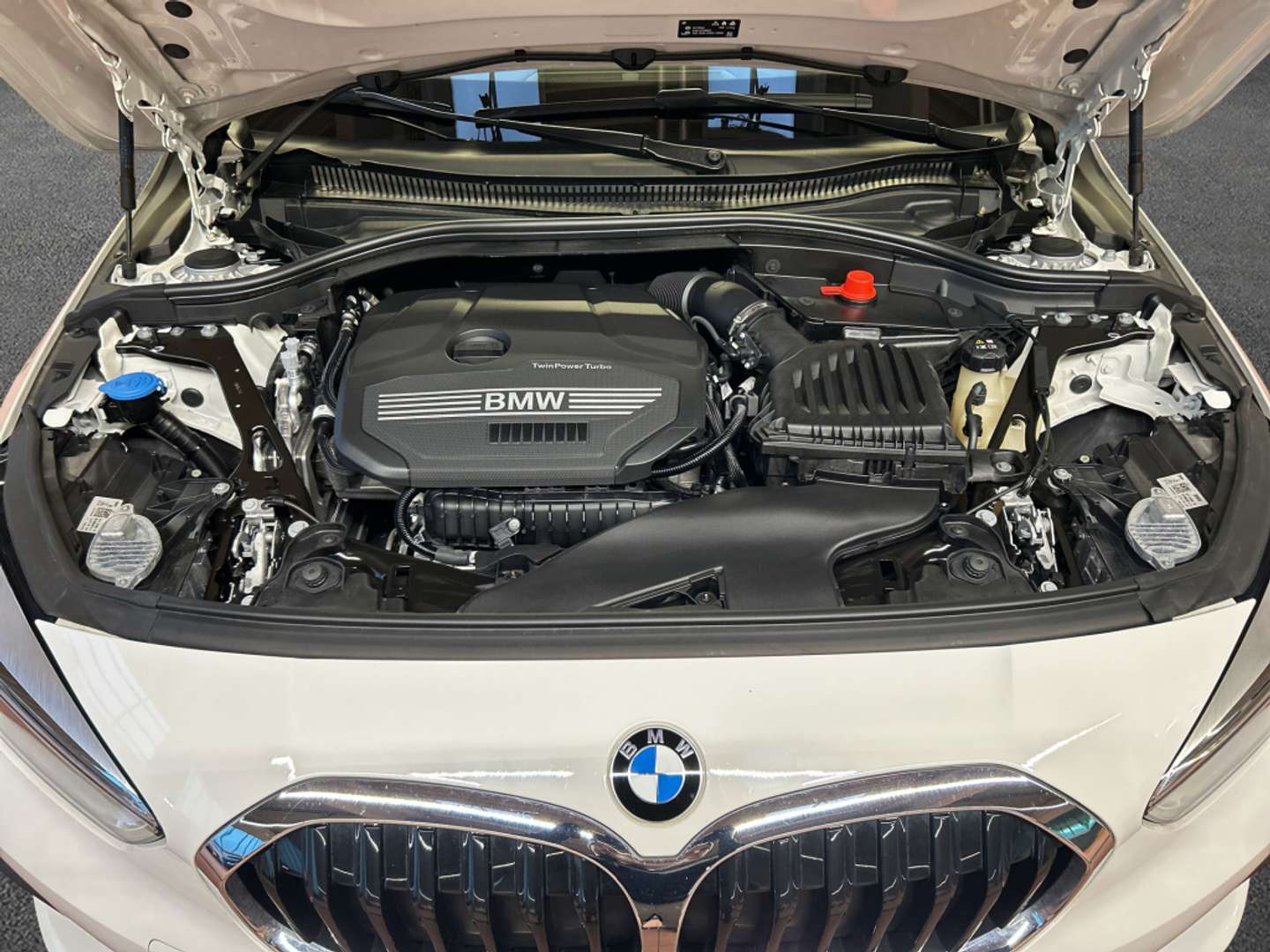 BMW 118i Advantage - 2023 - Joinsteer - #7