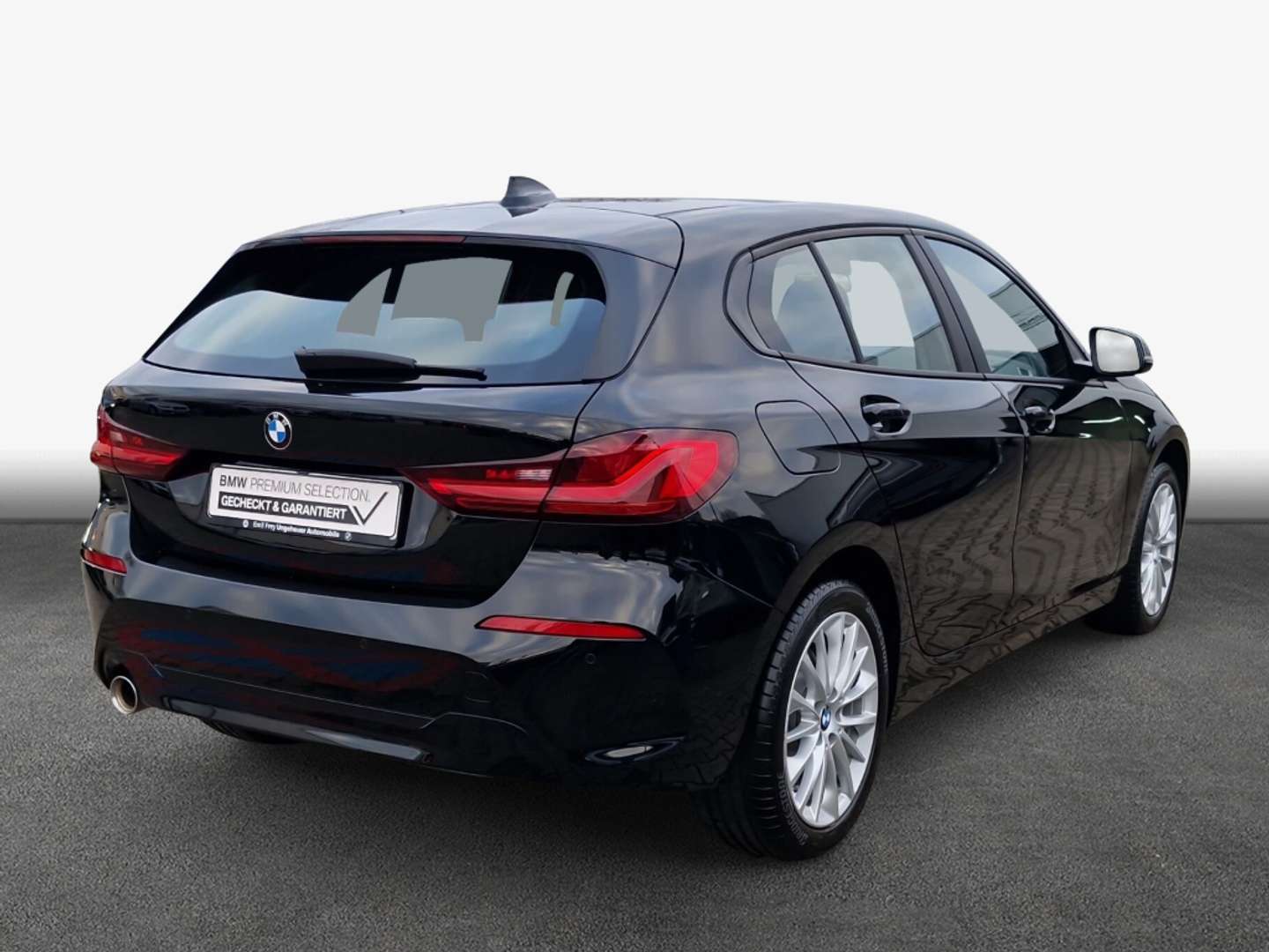 BMW 118i Advantage 118i - 2023 - Joinsteer - #1