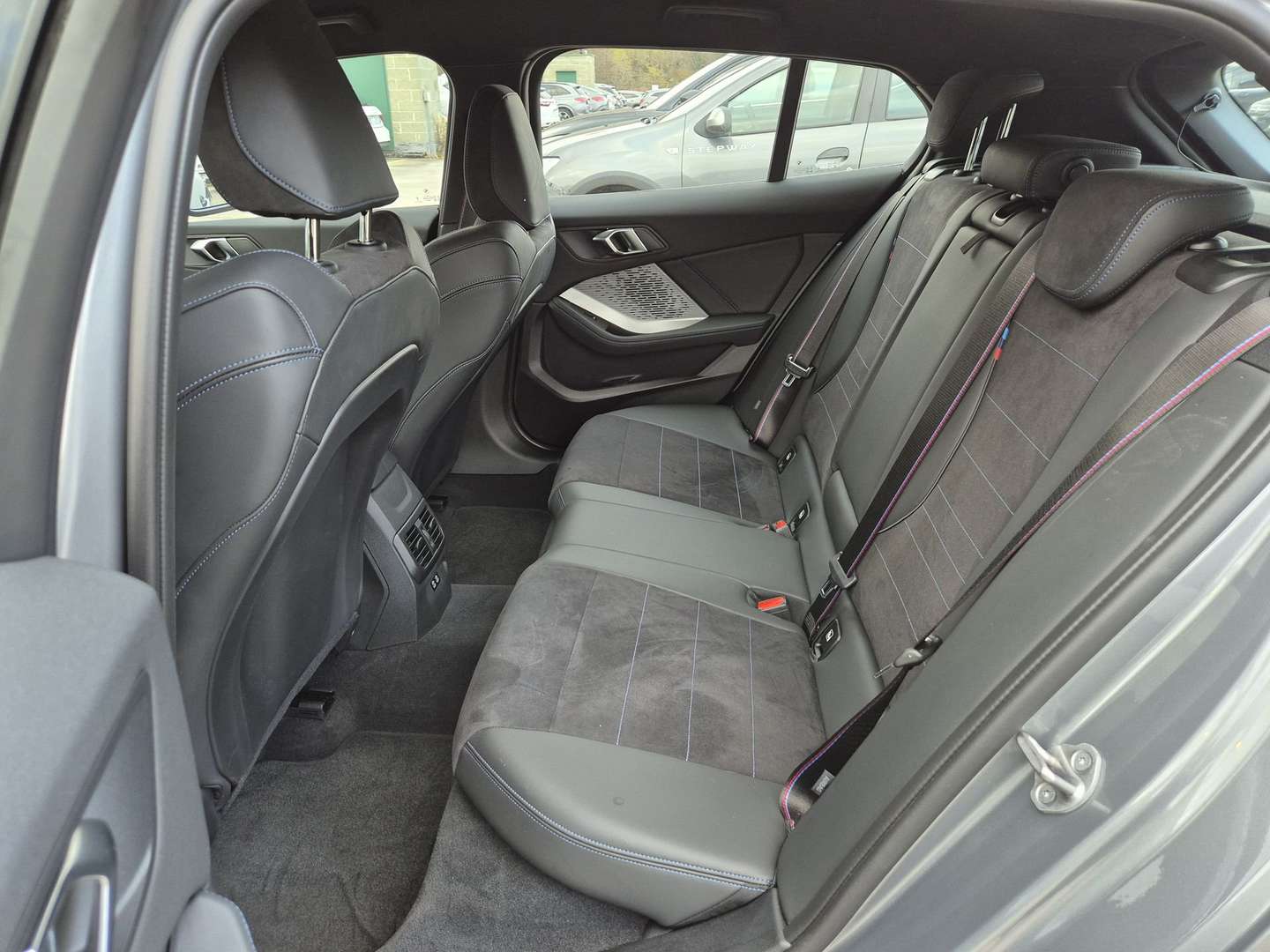 BMW 118 M Sport 118d - 2024 - Joinsteer - #7