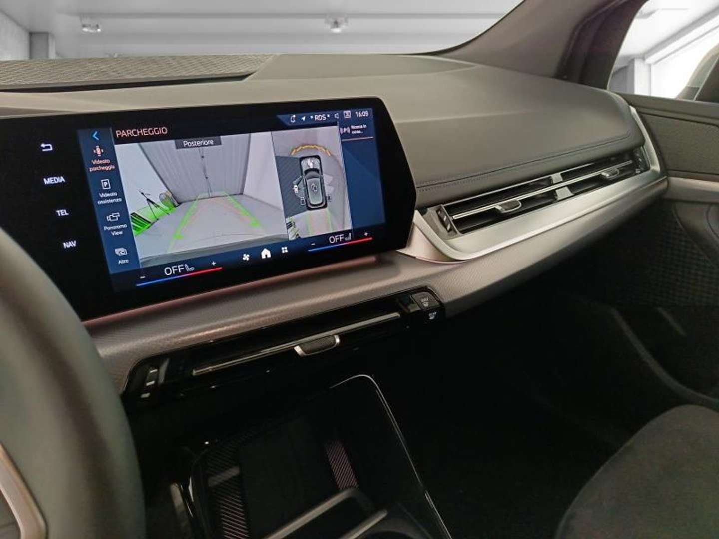 BMW 218 D Active Tourer M Sport 218d - 2025 - Joinsteer - #16