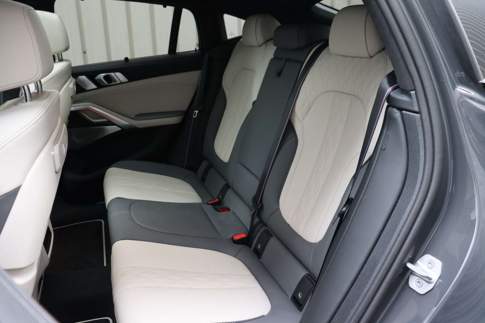 BMW X6 M60i M Sport M60 XDrive - 2024 - Joinsteer - #5