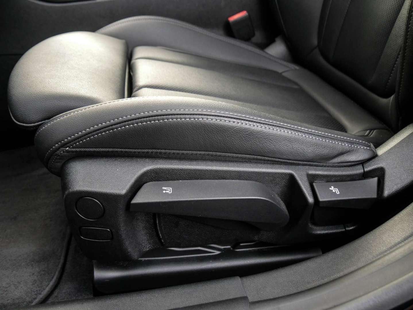 BMW I4 EDrive40 - 2023 - Joinsteer - #13