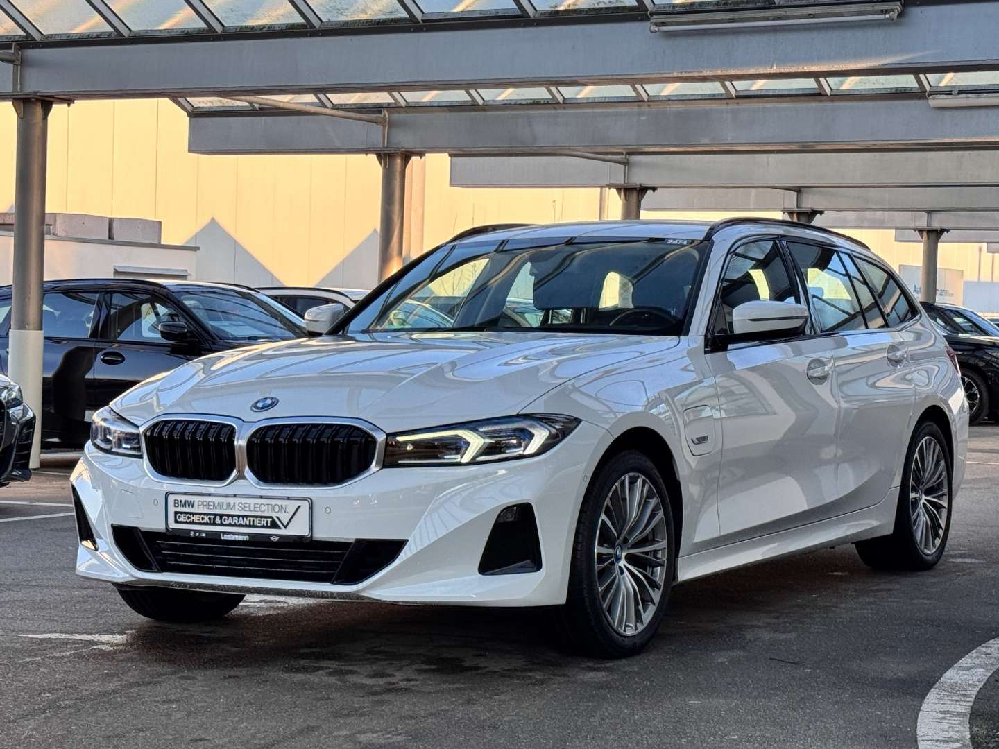 BMW 330e XDrive 330e XDrive - 2022 - Joinsteer - #2