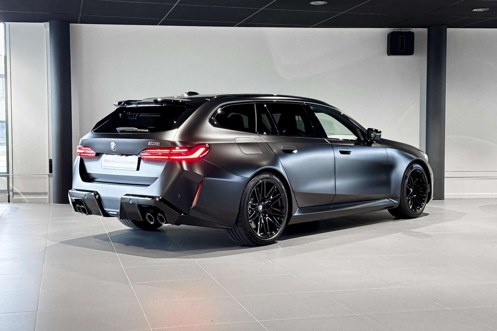 BMW M5 Touring M Sport M5 - 2025 - Joinsteer - #5