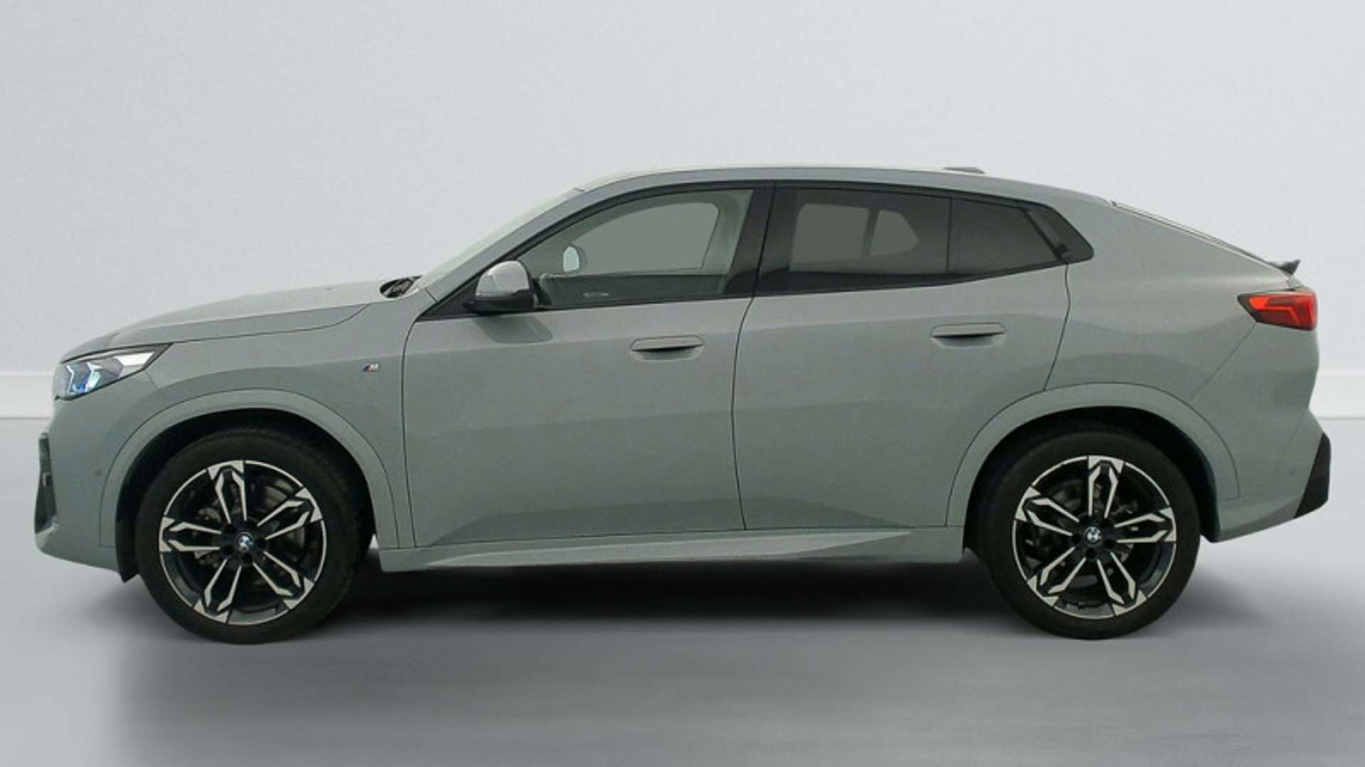BMW X2 M Sport SDrive20i - 2025 - Joinsteer - #3