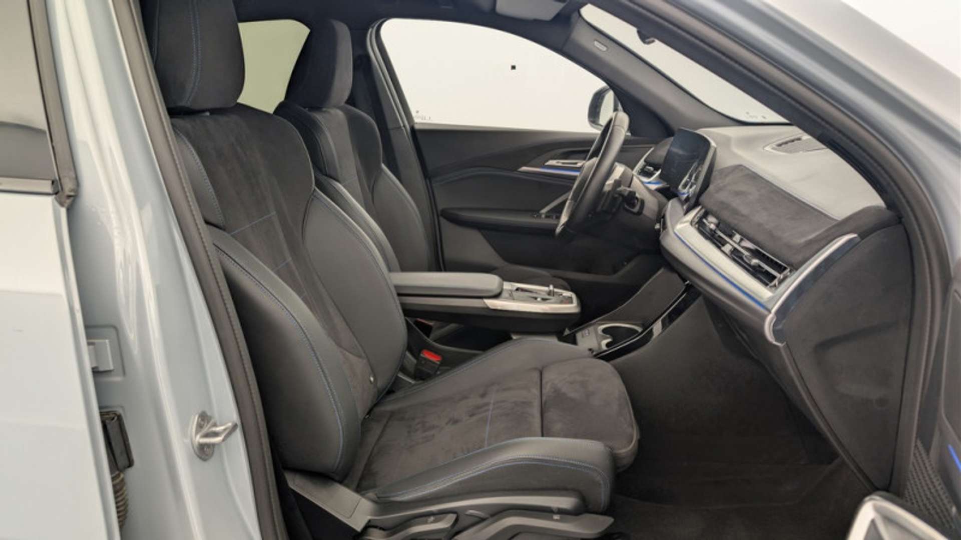 BMW X2 M Sport SDrive20i - 2025 - Joinsteer - #4