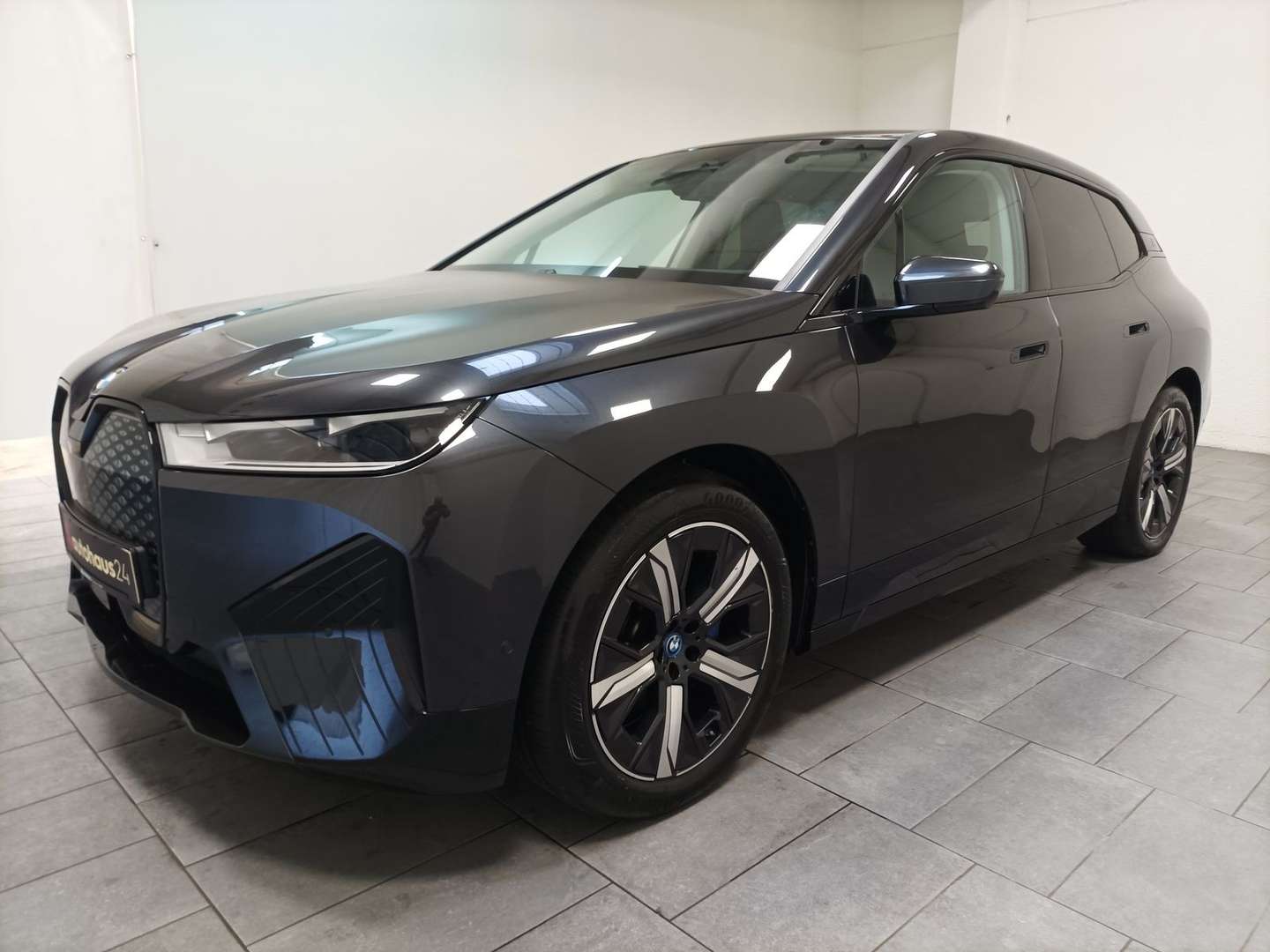 BMW IX Sport XDrive40 - 2023 - Joinsteer - #2