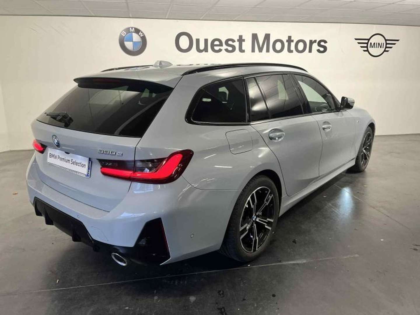 BMW 330e M Sport 330e - 2025 - Joinsteer - #2