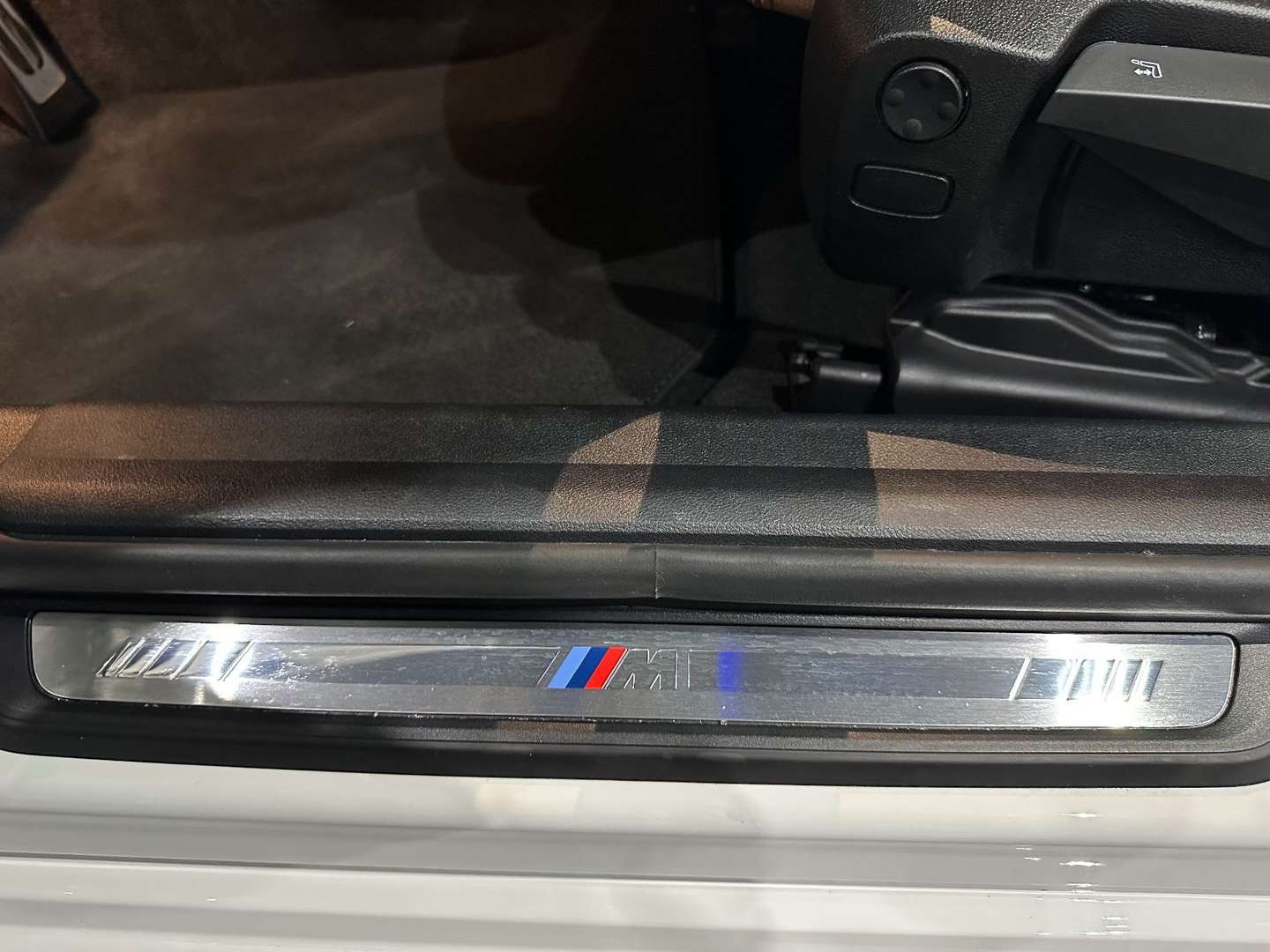 BMW 318d M Sport 318d - 2024 - Joinsteer - #18