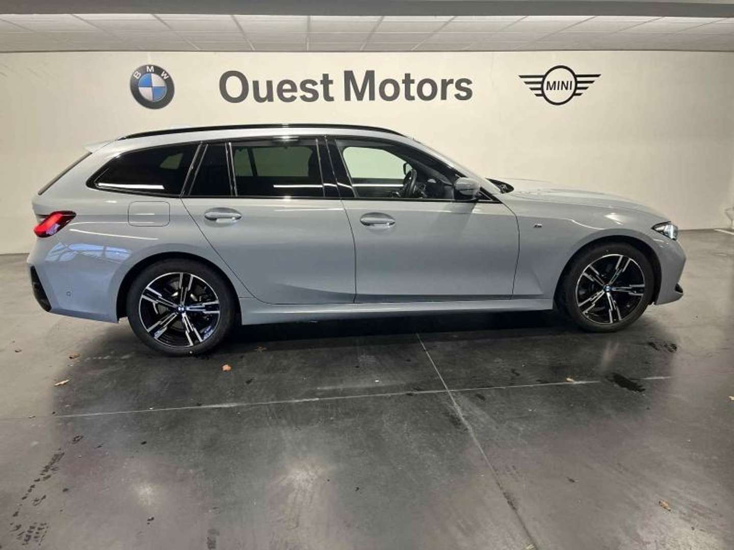 BMW 330e M Sport 330e - 2025 - Joinsteer - #3