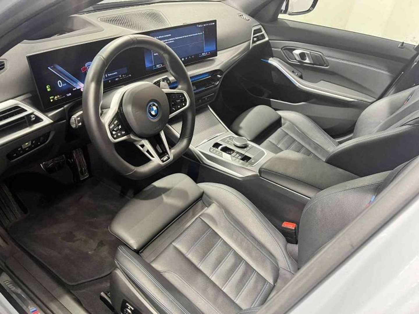 BMW 330e M Sport 330e - 2025 - Joinsteer - #4