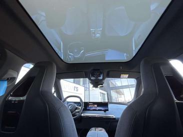 BMW IX XDrive40 — photo 13
