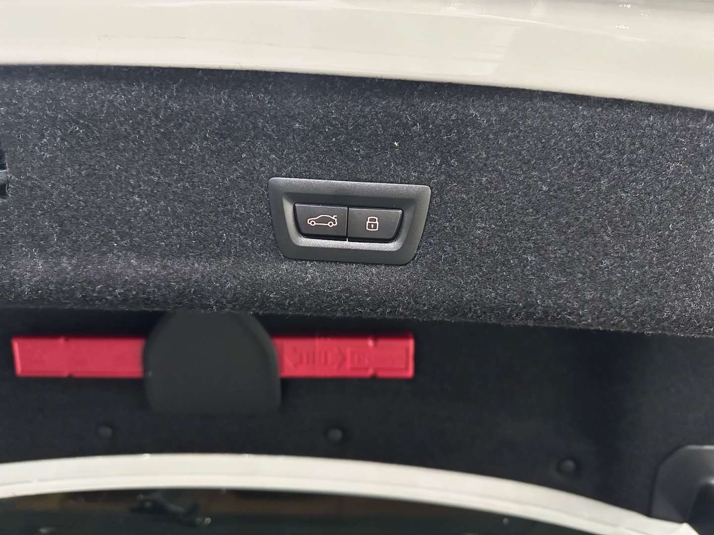 BMW 318d M Sport 318d - 2024 - Joinsteer - #22