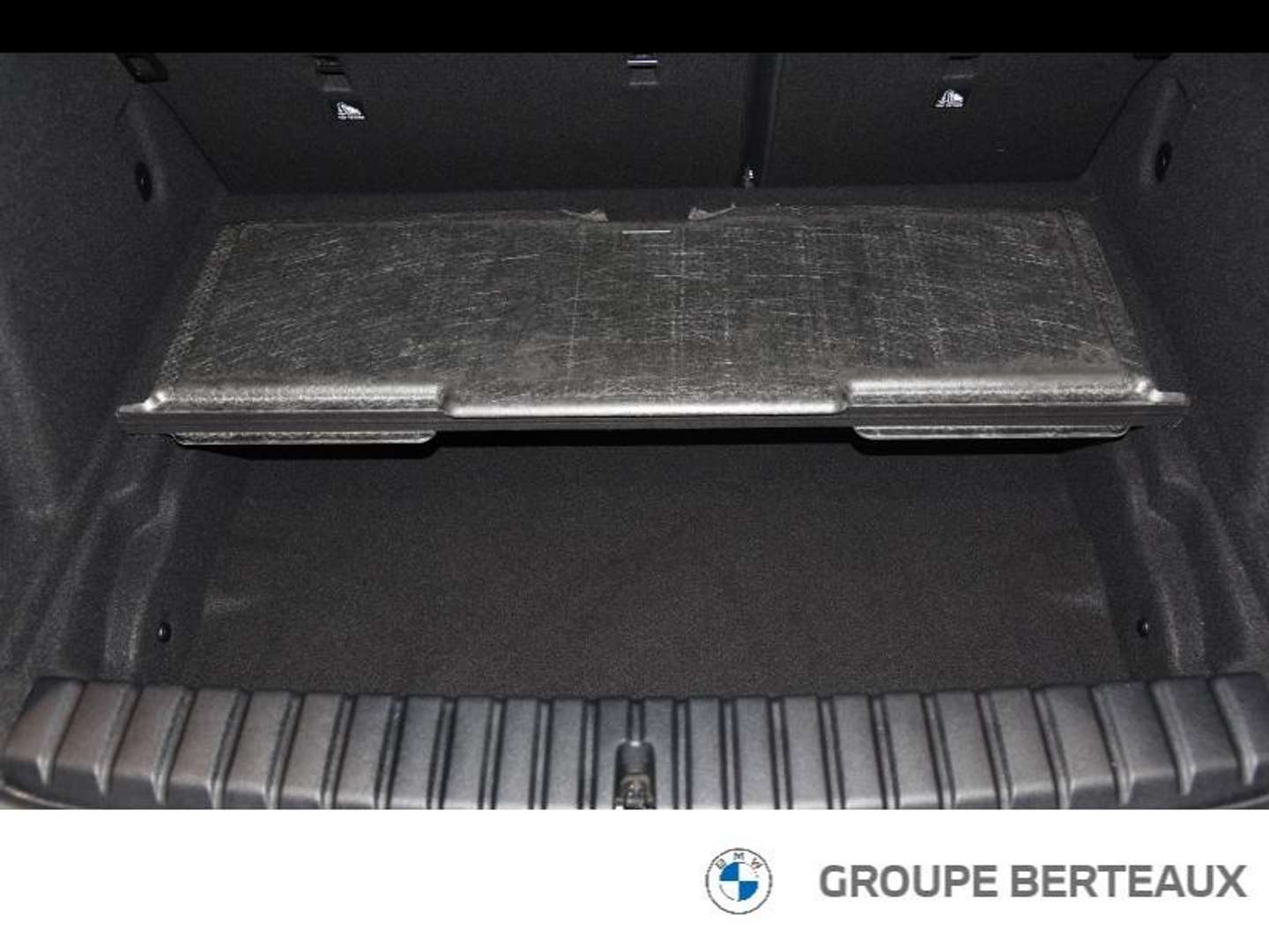 BMW 116 Business 116d - 2022 - Joinsteer - #20