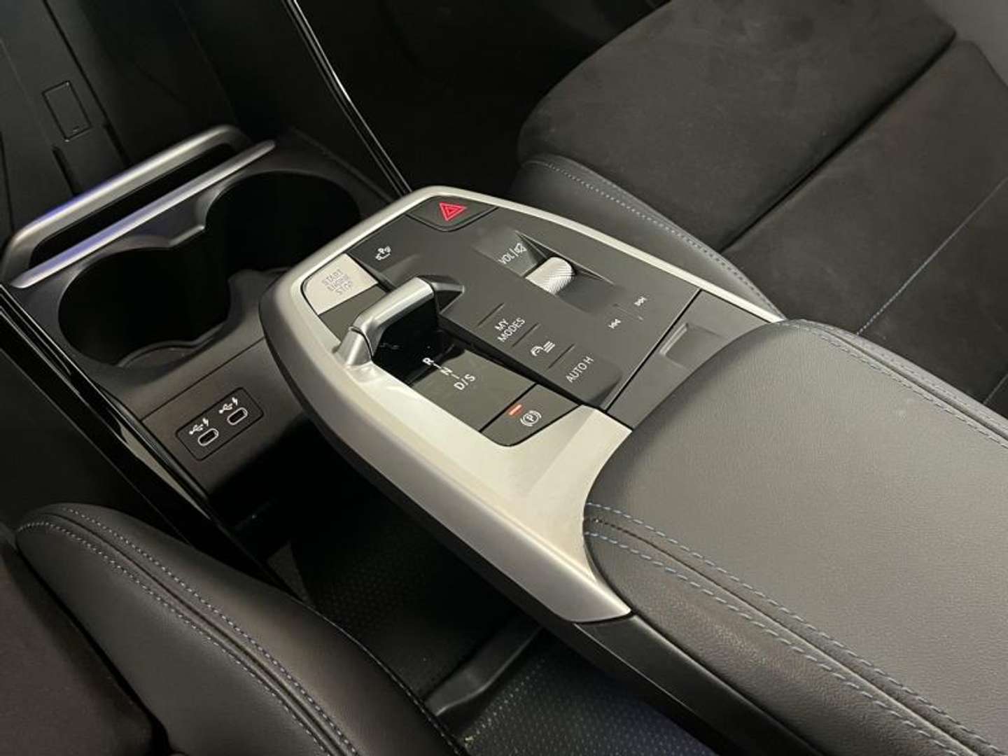 BMW Série 2 M Sport 225e XDrive - 2023 - Joinsteer - #10