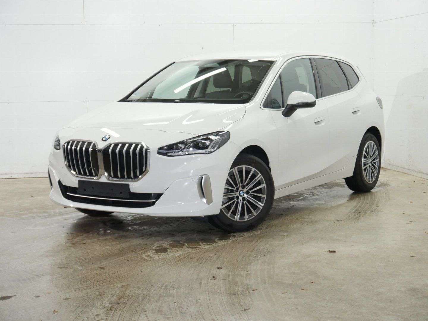 BMW 218i Active Tourer Luxury - 2024 - Joinsteer - #1