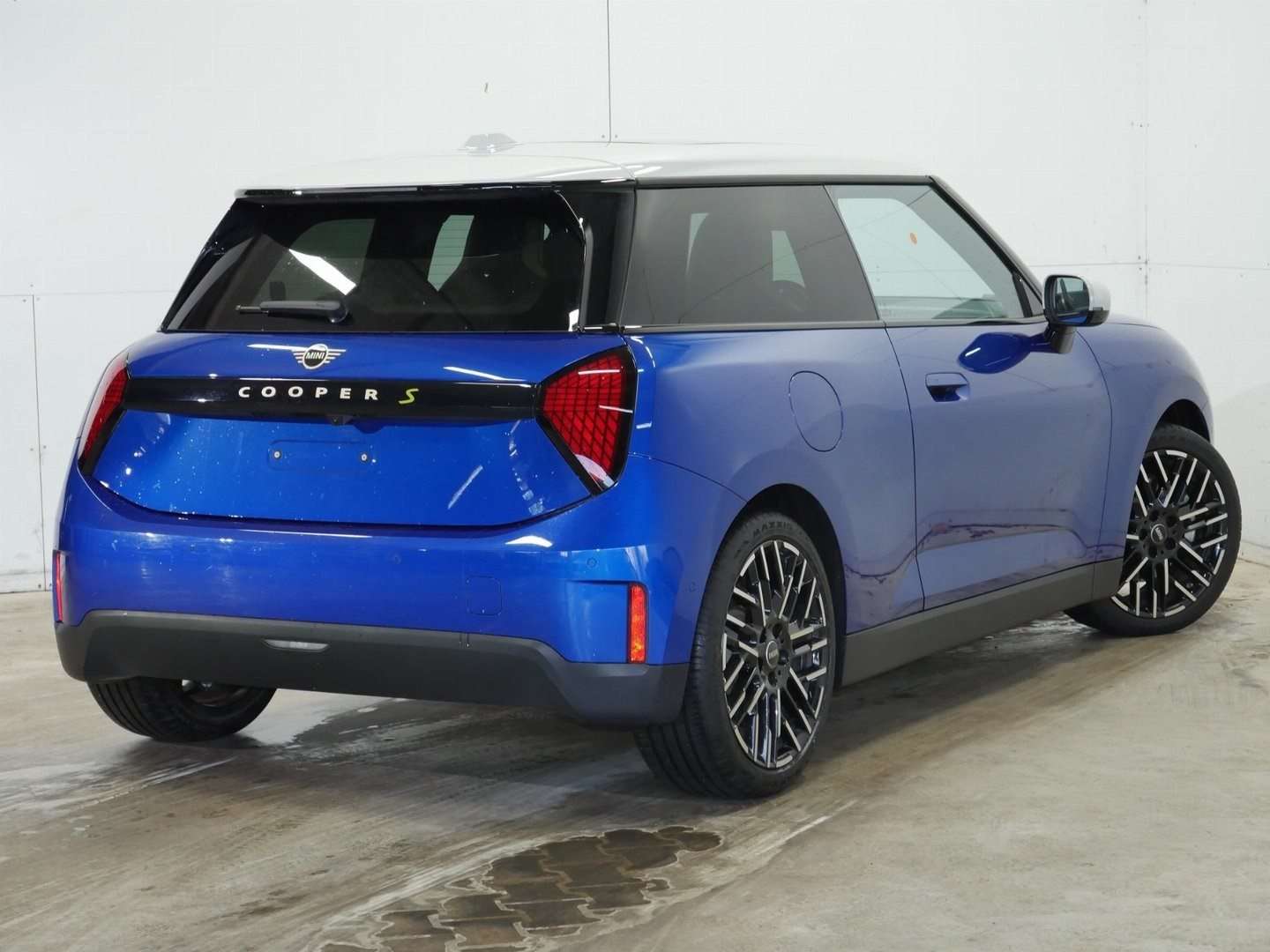 Mini 3 Portes Favoured Cooper SE - 2024 - Joinsteer - #4