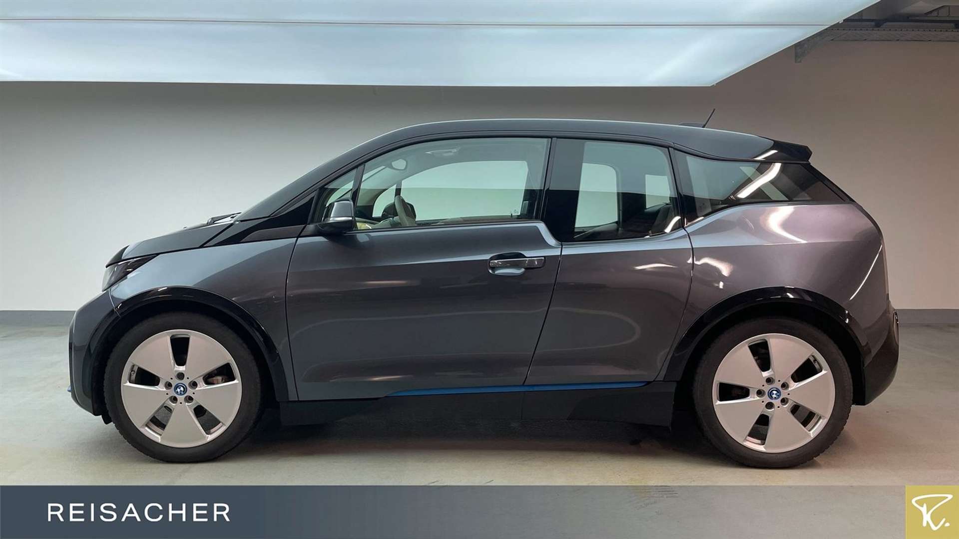 BMW 120i Lounge - 2022 - Joinsteer - #3