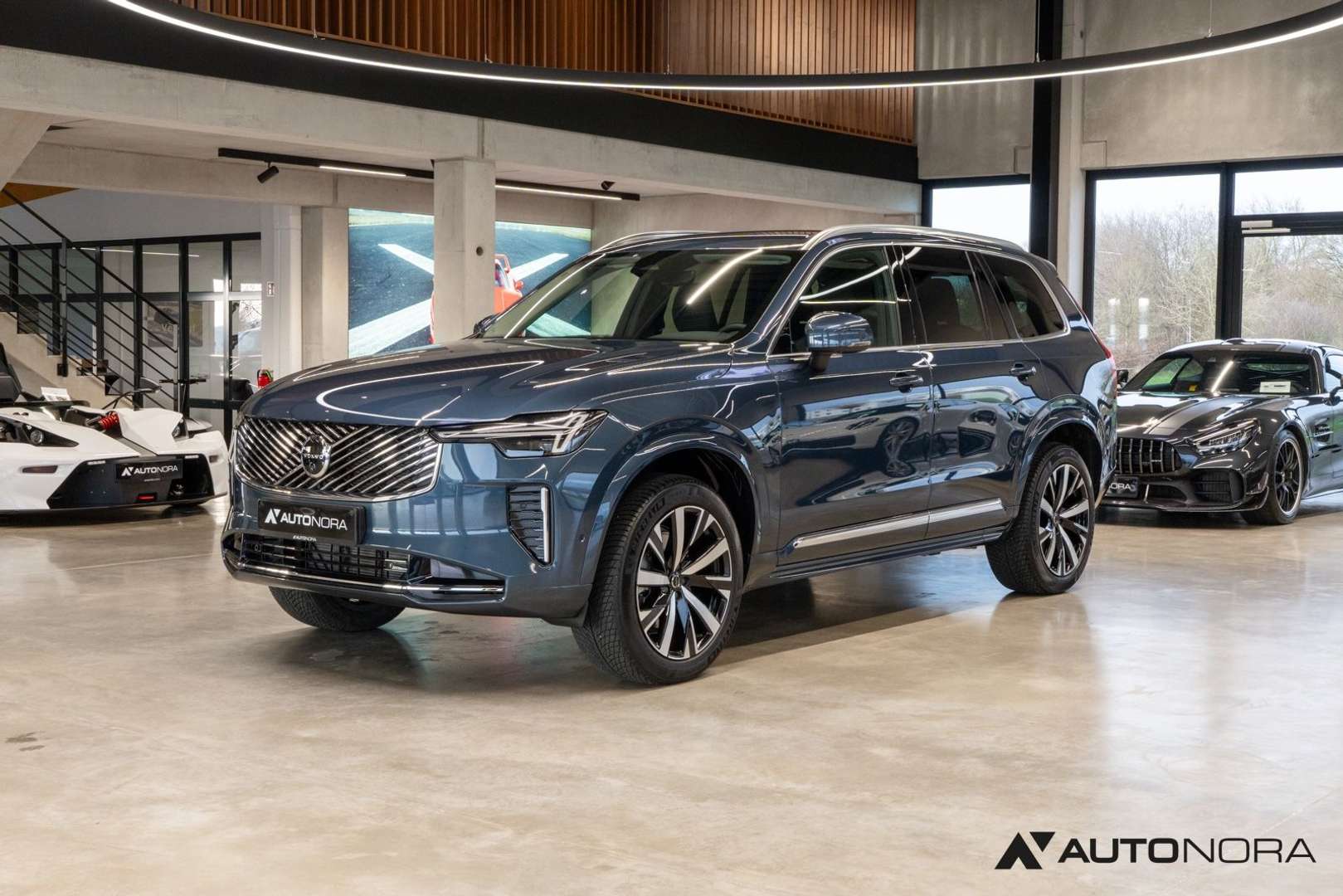 Volvo XC90 B5 Core - 2025 - Joinsteer - #1