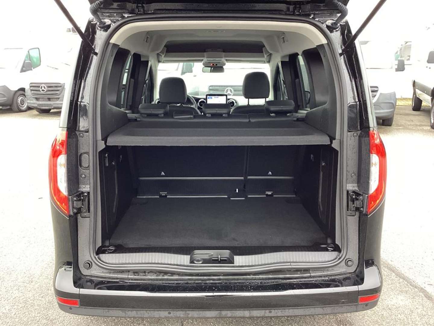 Mercedes Classe T 180 PROGRESSIVE - 2025 - Joinsteer - #12