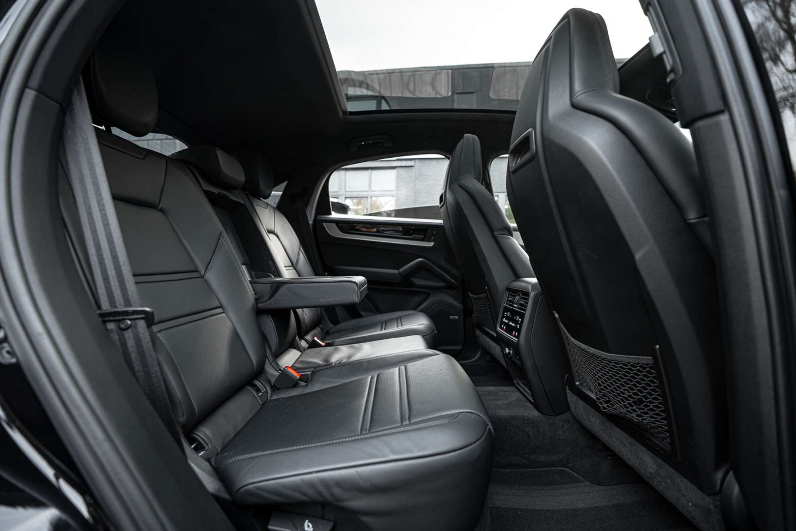 Porsche Cayenne Coupé E-Hybrid - 2023 - Joinsteer - #5