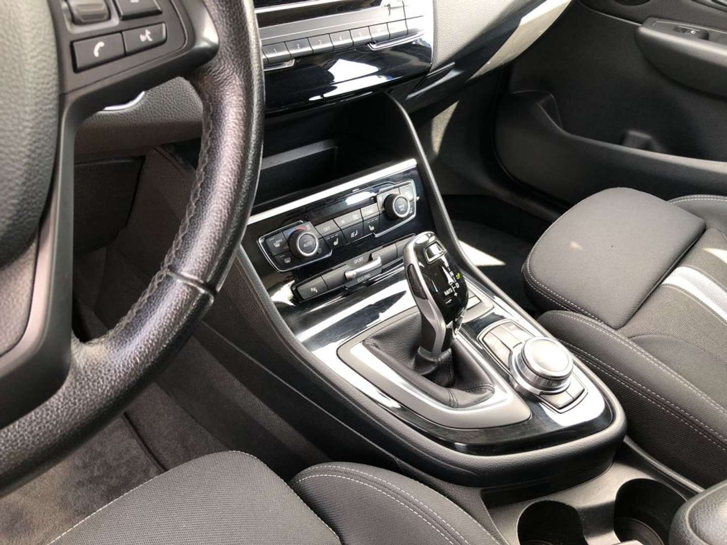 BMW 218d XDrive Active Tourer Advantage 218d XDrive - 2019 - Joinsteer - #10