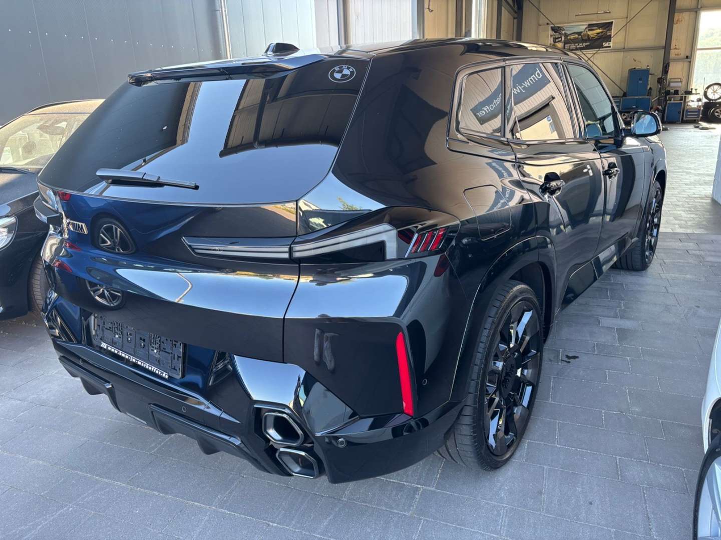 BMW XM Iconic Glow - 2025 - Joinsteer - #11