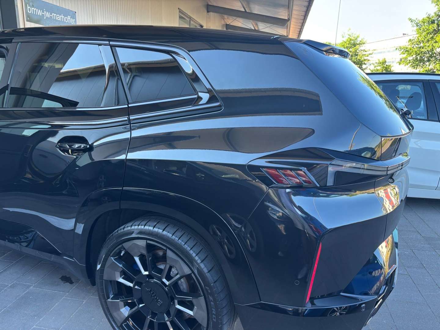 BMW XM Iconic Glow - 2025 - Joinsteer - #16