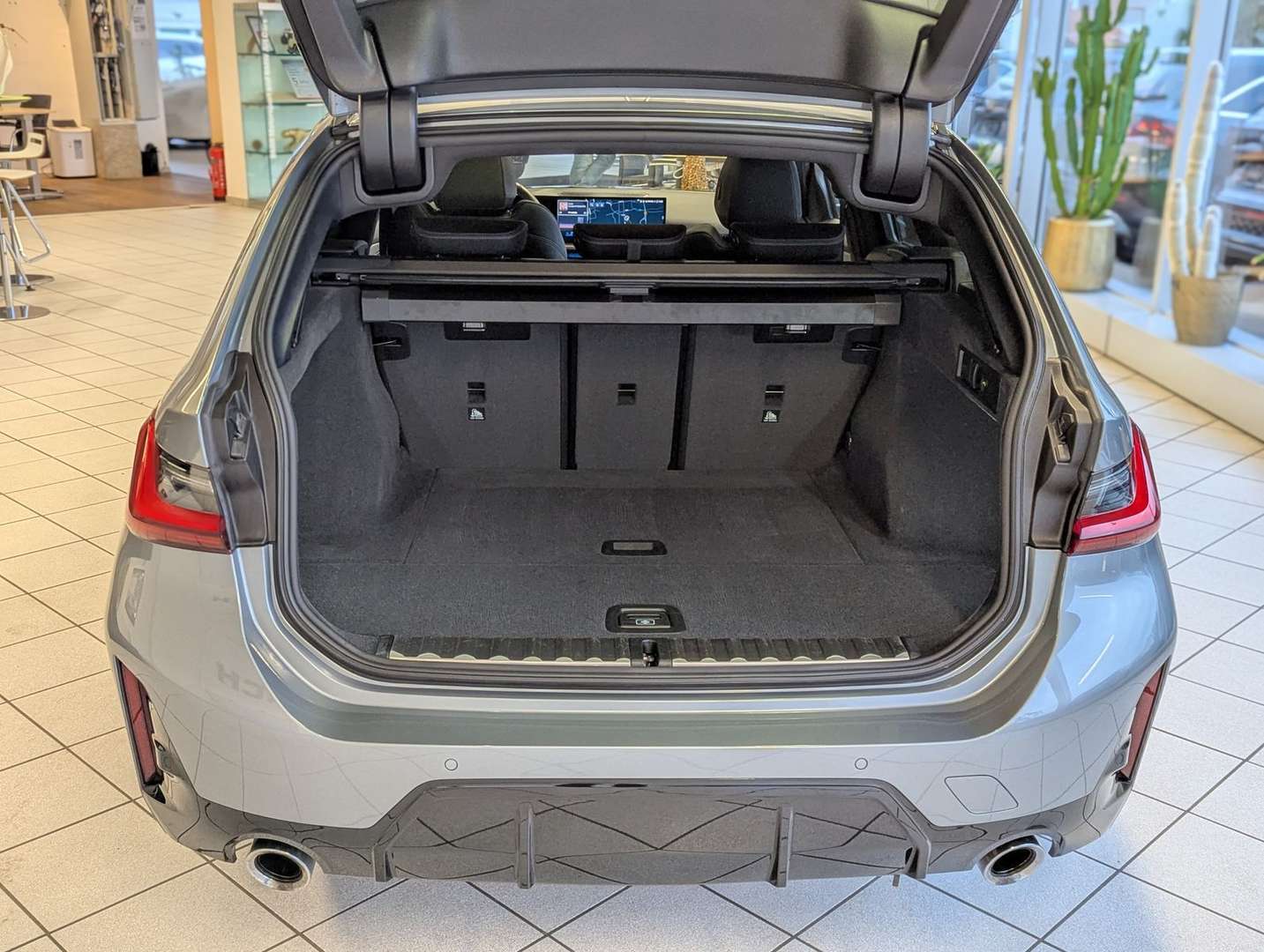 BMW 330d M Sport 330d - 2025 - Joinsteer - #17