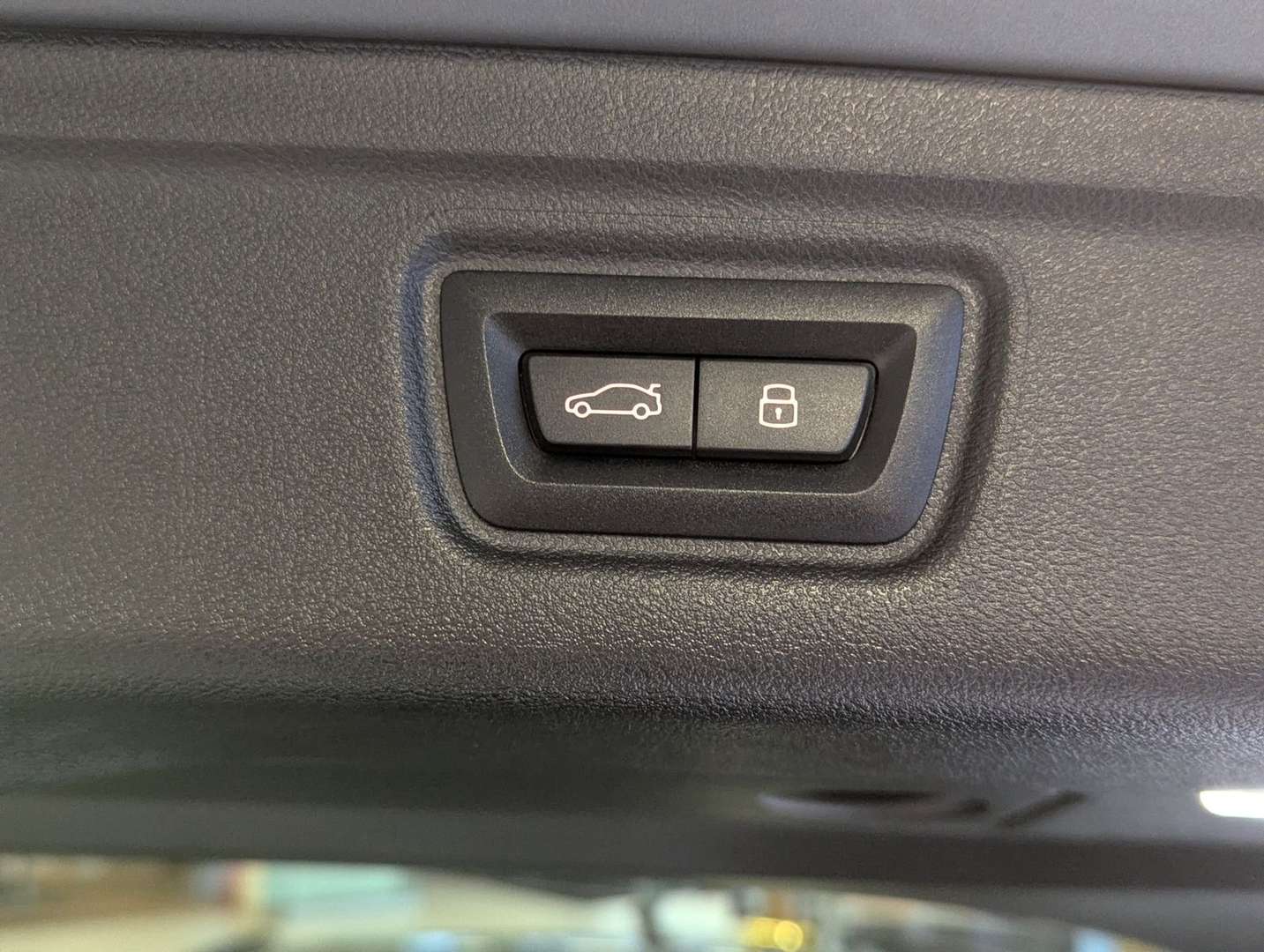 BMW 330d M Sport 330d - 2025 - Joinsteer - #19