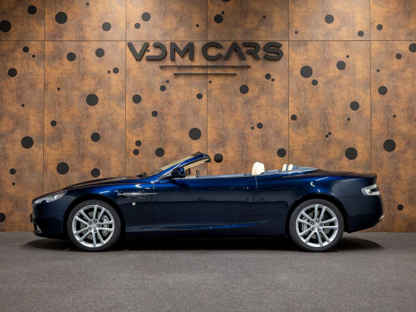 Aston Martin DB9 Volante 6.0 Touchtronic - 2011 - Joinsteer - #2