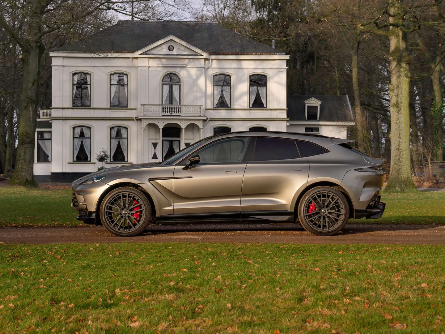 Aston Martin DBX 707 4.0 V8 Sports Plus Seats - 2024 - Joinsteer - #1