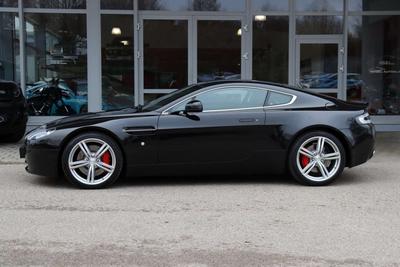 Aston Martin V8 Coupé 4.7