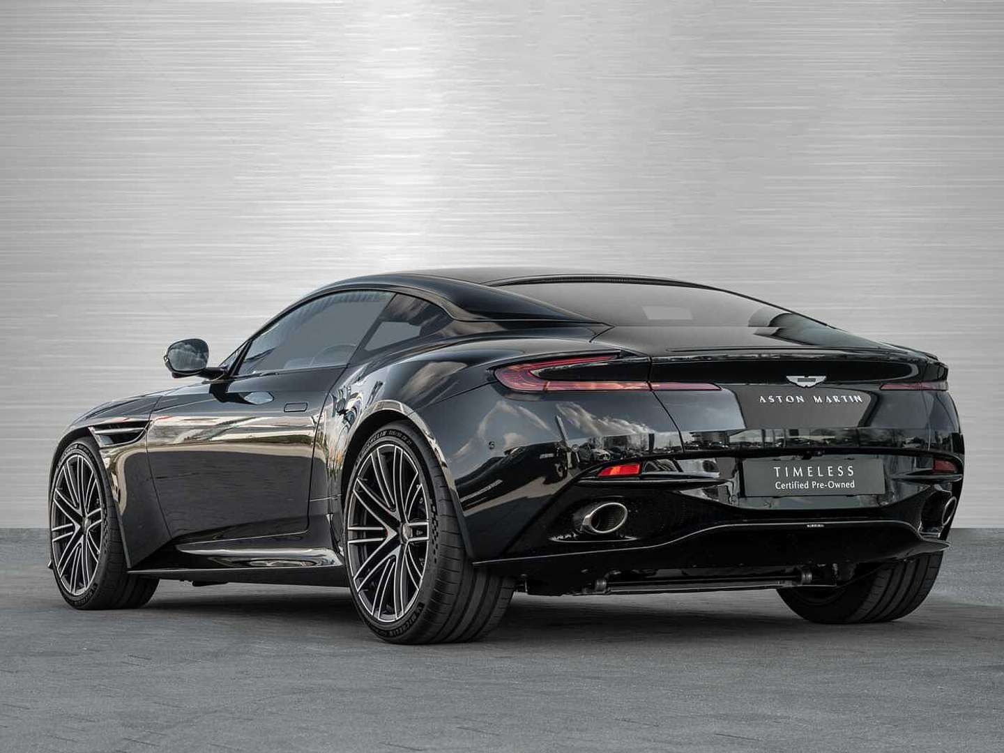 Aston Martin DB12 V8 Coupé Carbon Ceramic - 2024 - Joinsteer - #2