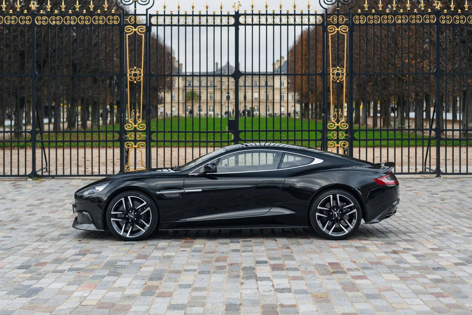 Aston Martin Vanquish Coupé Touchtronic III - 2016 - Joinsteer - #2